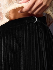 Black Velvet Mini Kilt Skirt - Image 4 of 8