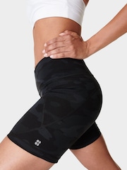Sweaty Betty Black 6" Inseam Power 6" Biker Shorts - Image 10 of 11