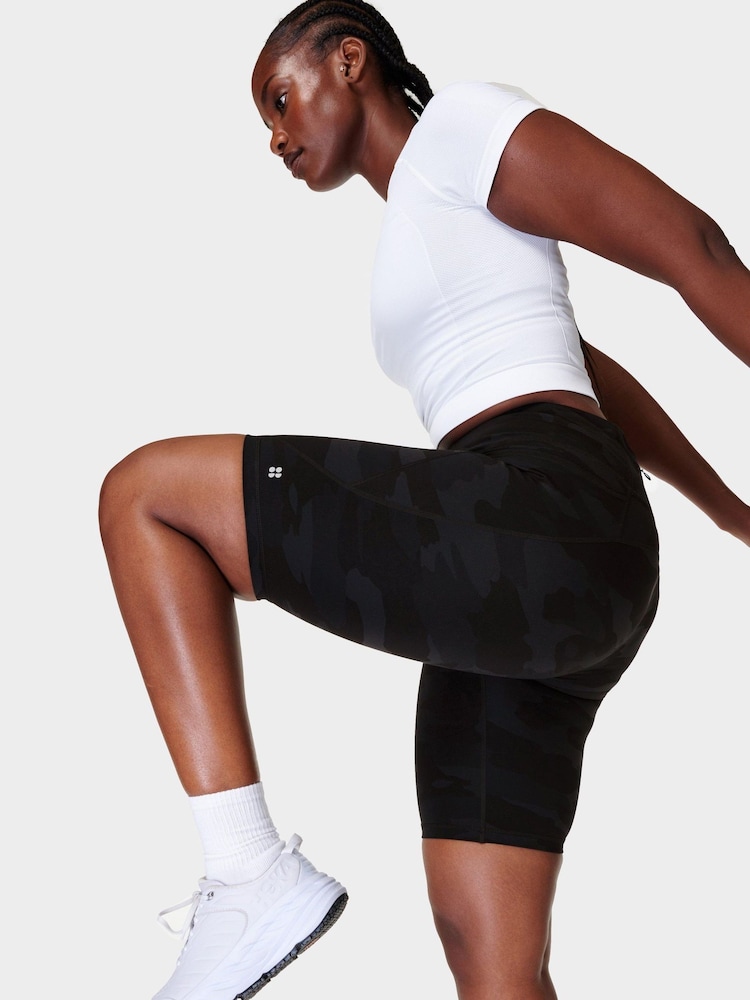 Sweaty Betty Black Power 9" Biker Shorts - Image 5 of 15