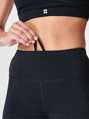 Luz negra - Pantalones cortos de ciclista de 6" Power de Sweaty Betty - Imagen 7 de 10