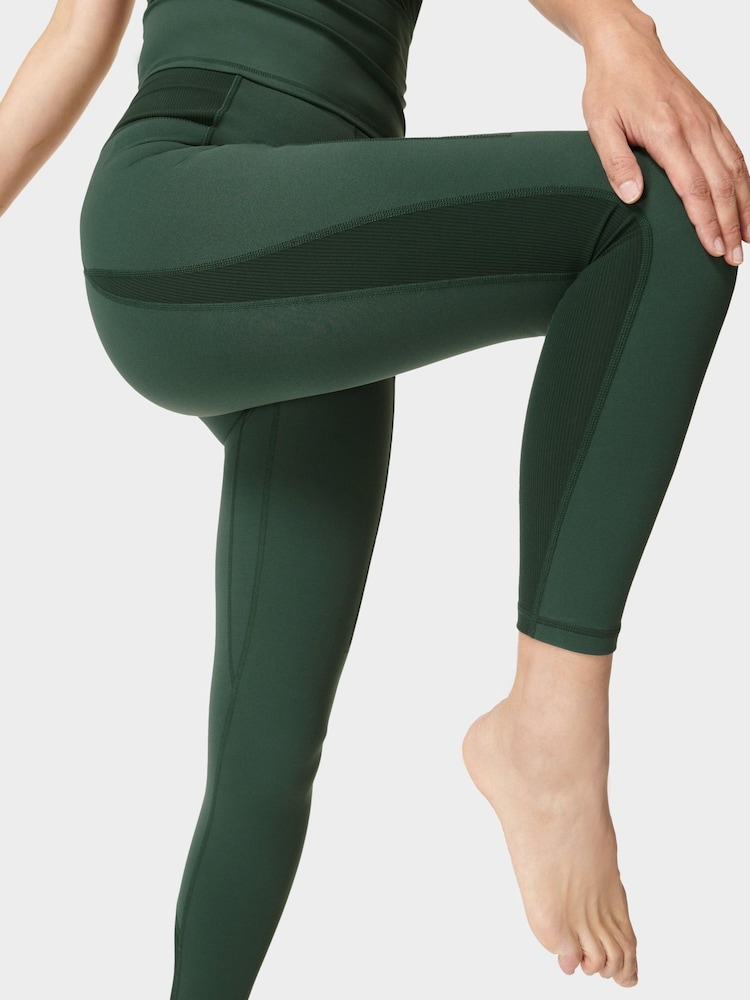 Grün - Sweaty Betty Superweiche, gerippte 7/8-Yoga-Leggings - Bild 2 von 9
