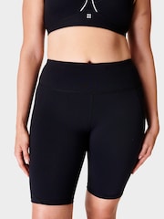 Sweaty Betty Black Light Power 9" Biker Shorts - Image 7 of 11