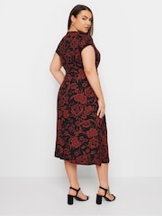 Yours Curve Red Floral Print Wrap Dress - Image 3 of 5