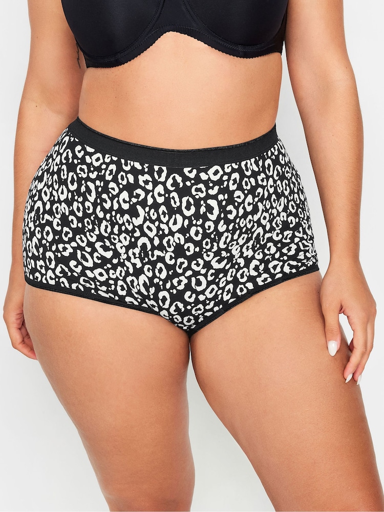 Yours Curve Black 5 Pack Animal Shorts - Image 2 of 7