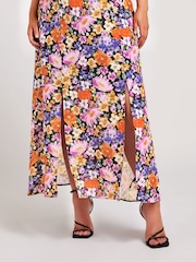 Yours Curve Multi London Floral Overlay Maxi Dress - Image 4 of 5