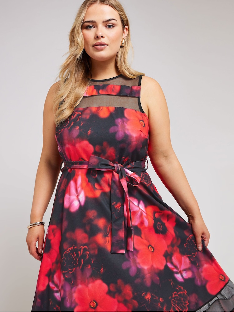 Yours Curve Black Floral Mesh Panel Skater Dress - Image 4 of 5