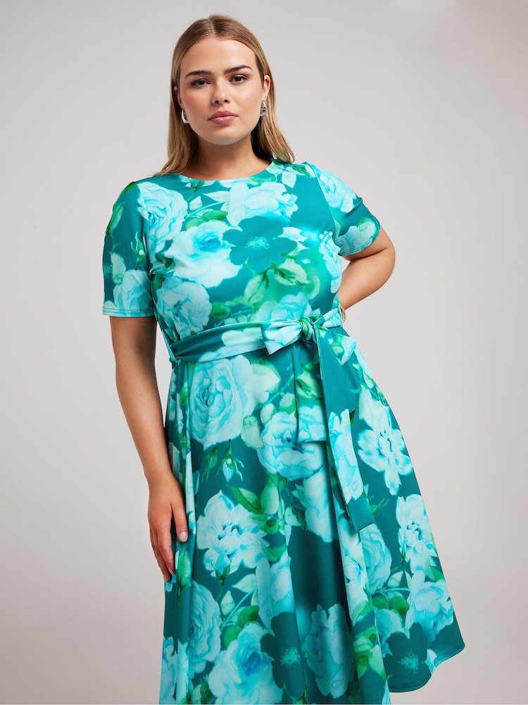 Yours Curve Green Floral Skater Dress - Image 1 of 5