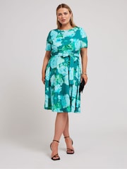 Yours Curve Green Floral Skater Dress - Image 2 of 5