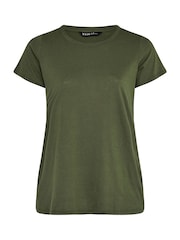Yours Curve Brown Core Basic T-Shirts 3 Pack - Image 9 of 9