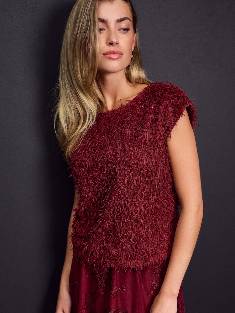 Red Short Sleeve Fluffy Top - Image 2 of 8