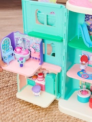 Spin Master Toys Gabby's Deluxe Room Bathroom Dollhouse - Image 6 of 6