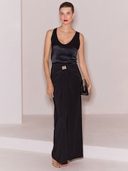 Lipsy Slinky Ruched Hardware Maxi Skirt - صورة 1 من 5