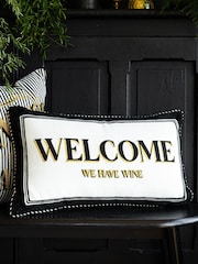 Подушка с надписью и вышивкой Rockett St George Welcome We Have Wine - Изображение 1 из 6