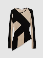 Reiss Black/Camel Judy Knitted Colourblock Asymmetric Top - Image 2 of 6