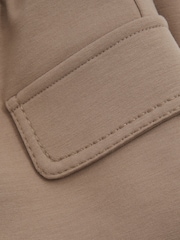Reiss Camel Amina 4-9 yrs Drawstring Pocket Detail Tapered Joggers - Image 4 of 4
