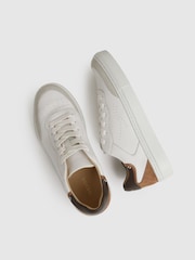 Reiss Amanda Leather Contrast Detail Trainers - Image 3 of 5