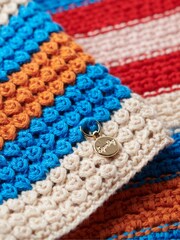Superdry Hanky Hem Halter Crochet Top - Bild 6 von 7