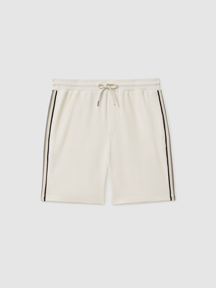 Reiss Off White Phoenix Textured Contrast Side Drawstring Shorts - Image 2 of 5