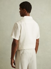Reiss White Sonny Linen Embroidered Cuban Collar Shirt - Image 4 of 5