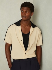 Reiss Off White/Navy Castro Oversized Plisse Cuban Collar Shirt - Image 3 of 6