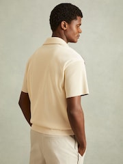Reiss Rust Red/ Off White Castro Oversized Plisse Cuban Collar Shirt - Image 5 of 6