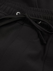 Reiss Black Hold Elasticated Cargo Trousers - Image 7 of 7