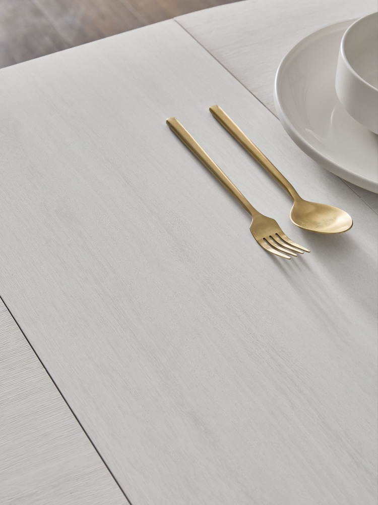 Light Natural EVIE Oak Effect Extending 4 to 6 Seater Dining Table - Image 10 of 10