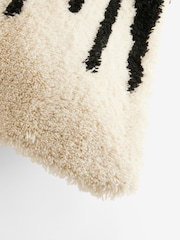 Black/White Berber Zig Cushion - Image 6 of 6