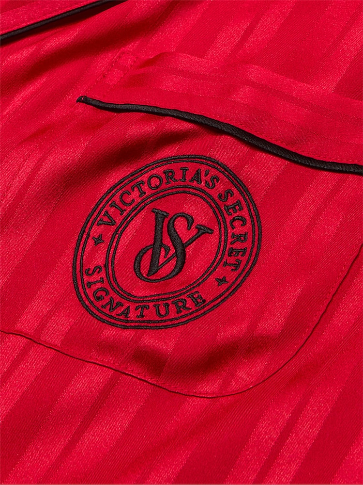 Victoria's Secret Lipstick Red Stripe Jacquard Satin Short Pyjama Set - Image 4 of 4