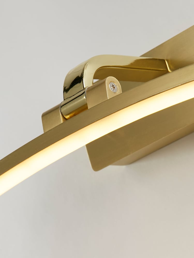 Searchlight Brass Ionian Small Picture Light - Image 4 of 4