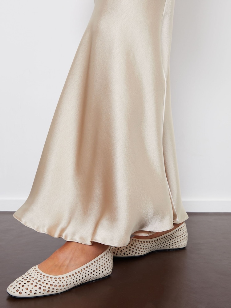 Threadbare Champagne Maxi Satin Slip Skirt - Image 5 of 5