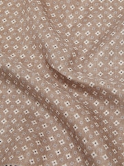 Reiss Oatmeal Pulcino Reversible Silk Pocket Square - Image 5 of 5