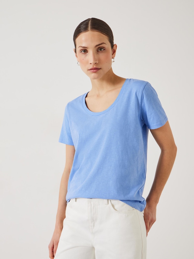 Azul claro - Hush Hari Scoop Neck Slub T-Shirt - Imagen 1 de 5
