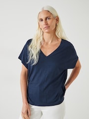 Hush Danny Linen Blend Deep V-Neck T-Shirt - Bild 1 von 5
