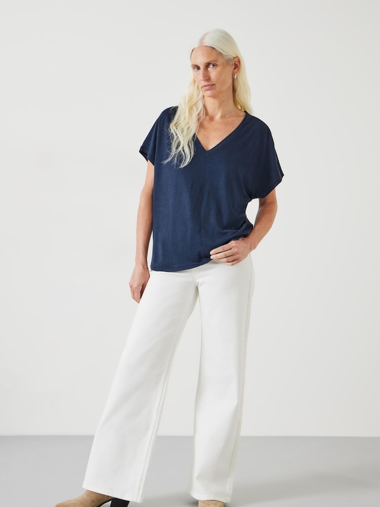 Hush Danny Linen Blend Deep V-Neck T-Shirt - Bild 2 von 5