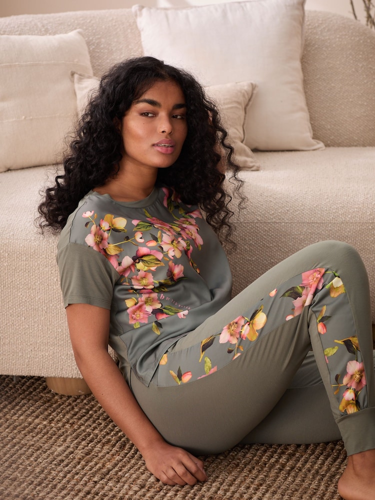 B by Ted Baker Green Satin Jersey Mix Pyjamas Set - Image 12 of 26