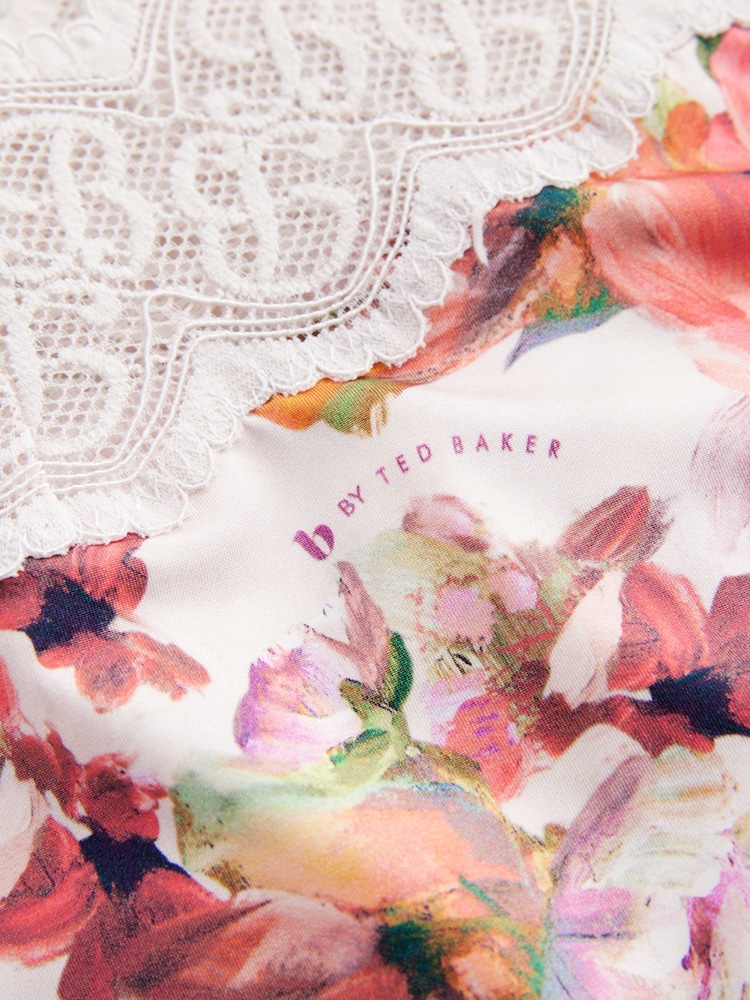B by Ted Baker Multi Alto Leg Knickers 4 Pack - Imagen 15 de 15 B by Ted Baker Multi Alto Leg Knickers 4 Pack - Imagen 15 de 15