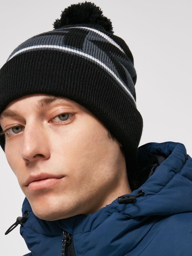 Oakley Factory Cuff Knitted Beanie - Image 4 of 4