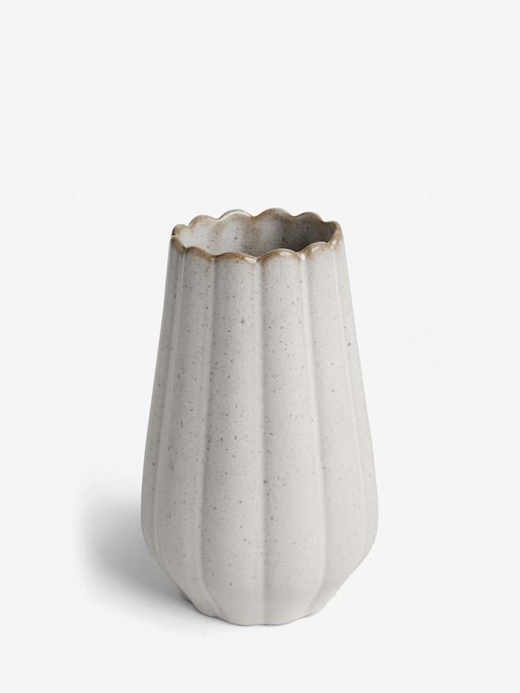 Mottled Cream Mini Scalloped Ceramic Vase - Image 3 of 3