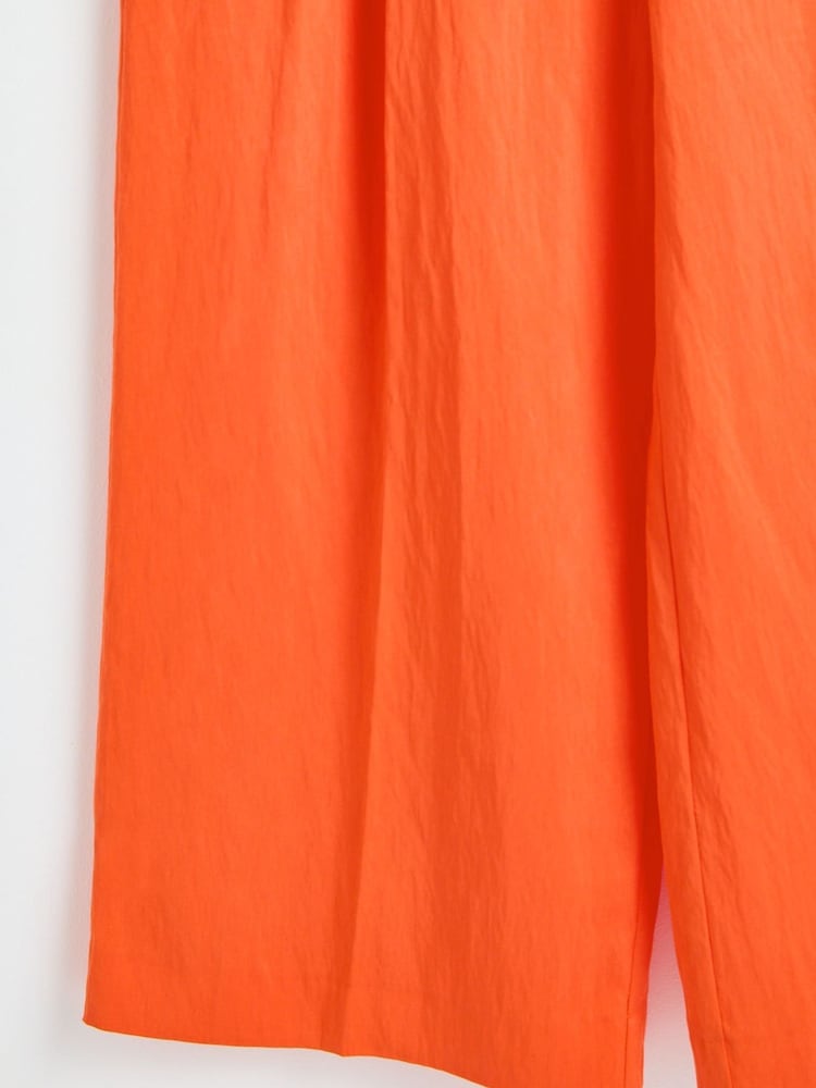 Koralle/Orange - Oliver Bonas – kurz geschnittene Plissehose - Bild 7 von 7 Koralle/Orange - Oliver Bonas – kurz geschnittene Plissehose - Bild 7 von 7