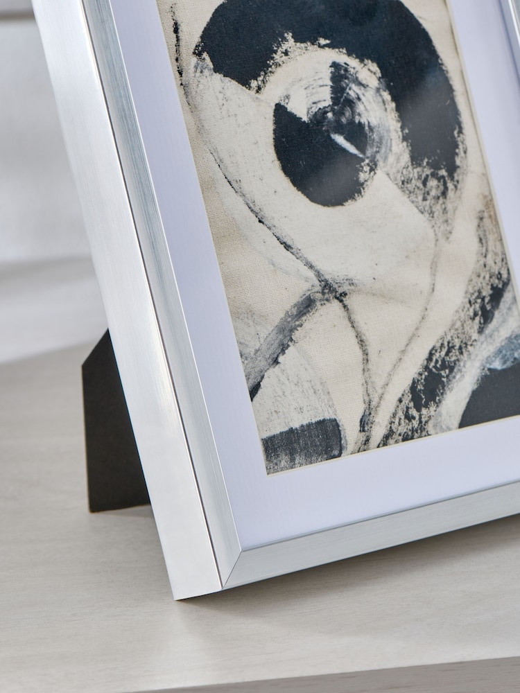 Set of 2 Silver Hadley Photo Frames - Image 3 of 5