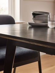 Jasper Conran London Dark Oak Aden 6 to 8 Seater Extending Dining Table - Image 4 of 9