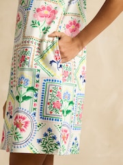 Joules Evie Cream Tile Print Jersey Dress - Image 4 of 6