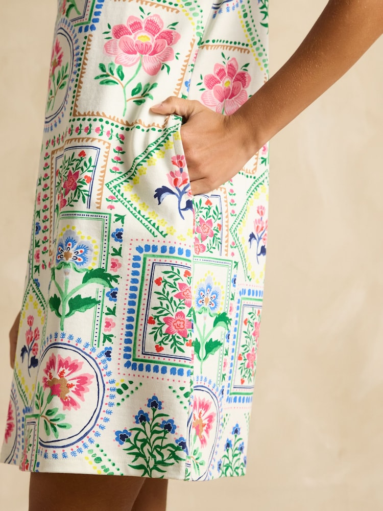 Joules Evie Cream Tile Print Jersey Dress - Image 4 of 6