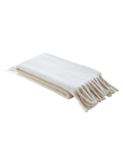 Laura Ashley Natural Bronwen Throw - Image 4 of 5