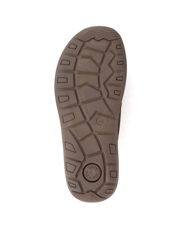 Pavers Brown Pavers Slip On Leather Mule Brown Sandals - Image 5 of 5 Pavers Brown Pavers Slip On Leather Mule Brown Sandals - Image 5 of 5