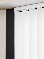 White Vog Made to Measure Vertical Blind - Image 3 of 8