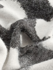 Black/White Midweight Scarf - Image 2 of 7