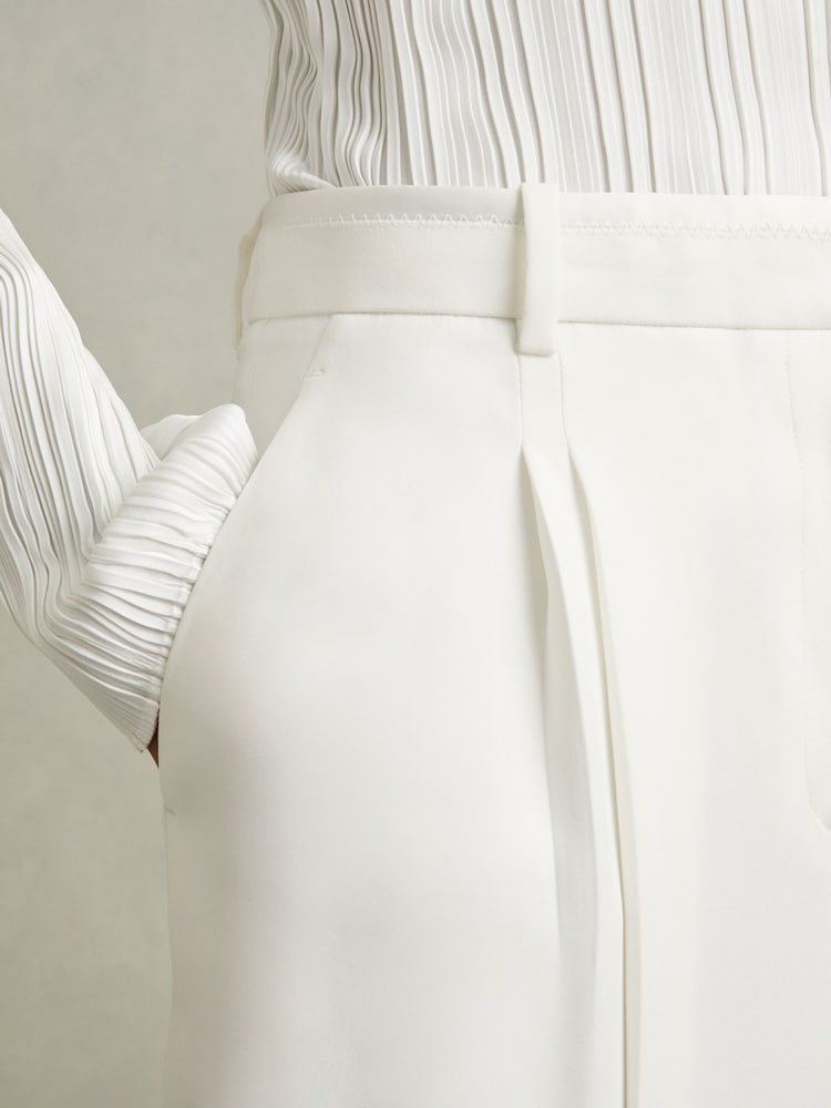 Reiss Cream Lydia Double Pleat Wide Leg Tux Trousers - Image 2 of 5 Reiss Cream Lydia Double Pleat Wide Leg Tux Trousers - Image 2 of 5