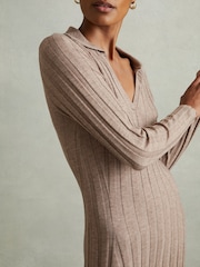 Reiss Neutral Winnie Petite Knitted Open-Collar Midi Dress - Image 5 of 7